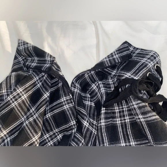 Plaid Skirt with Faux Corset Lace-Up Waist Women’s Size 4 - Picture 10 of 15